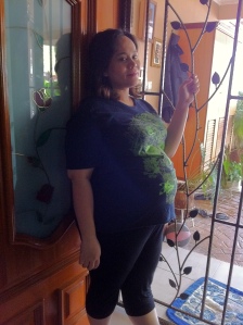 Mommy to be with her tummy!!